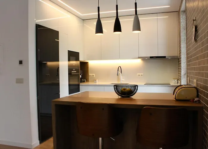 Cidade Alojamento 招待所 *